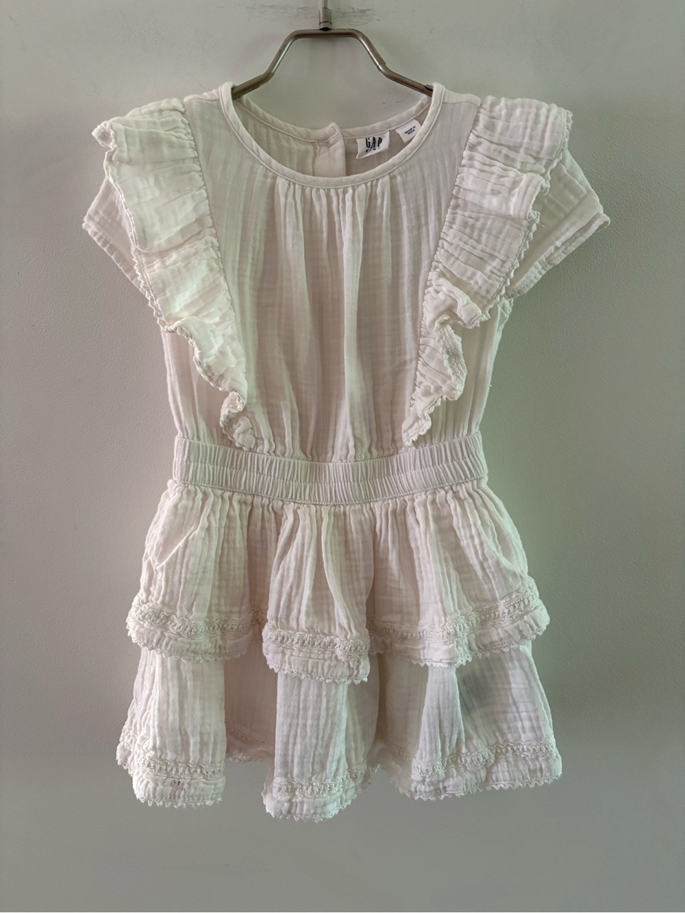 GAP White Ruffle Tiered Dress XS (3-5 years)